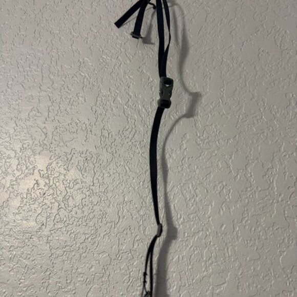 KUIU Bow Holder-Verde - Picture 5 of 5